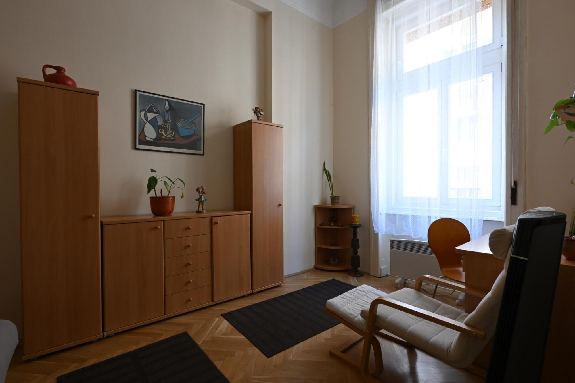 A Quiet Place In The Heart Of The City Budapest Luaran gambar